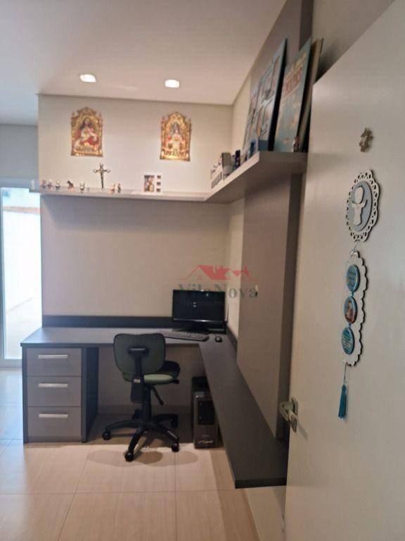 Casa de Condomínio à venda com 3 quartos, 179m² - Foto 29