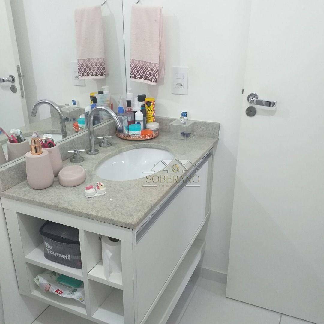Apartamento à venda com 2 quartos, 68m² - Foto 17