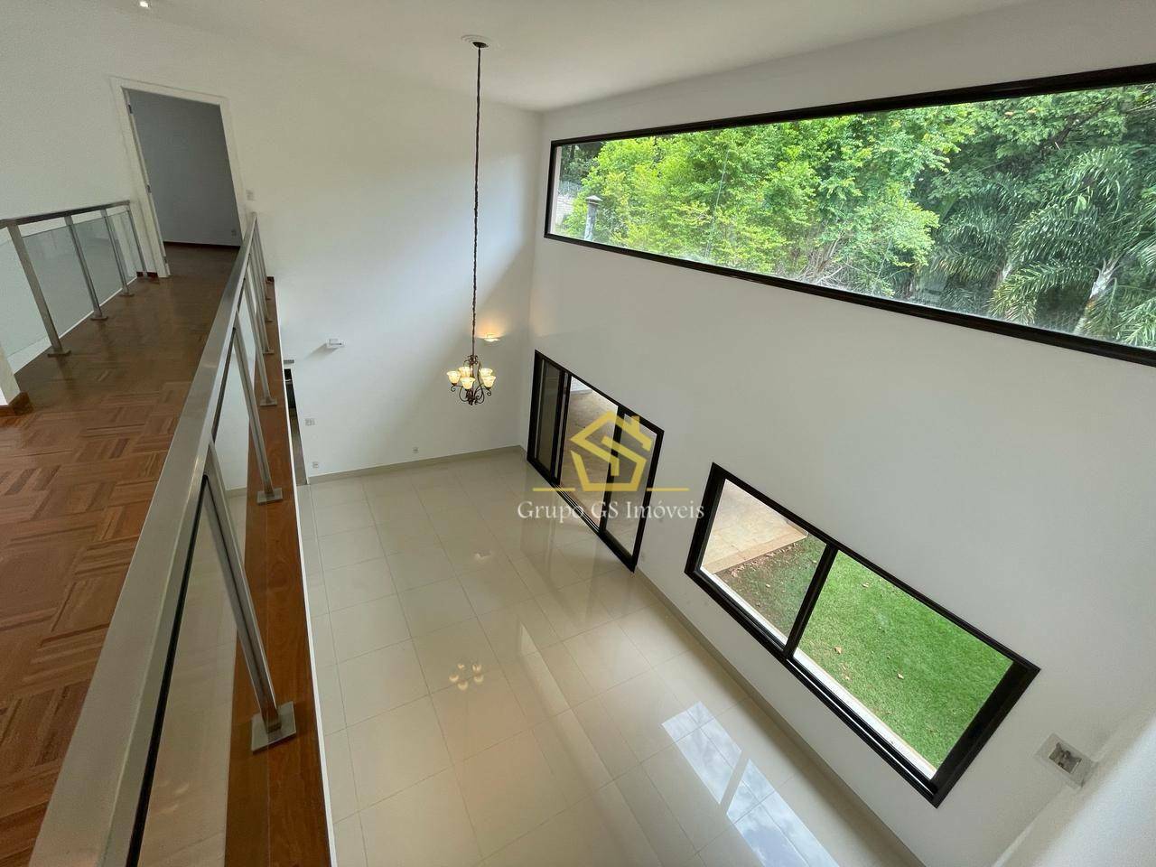 Casa de Condomínio à venda com 3 quartos, 360m² - Foto 5