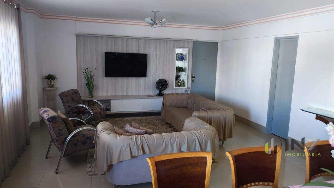 Apartamento à venda com 3 quartos, 150m² - Foto 11