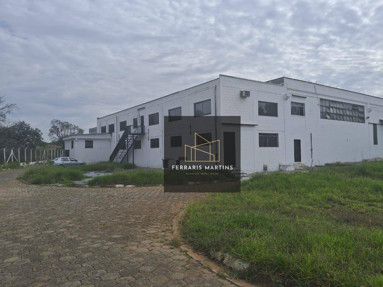 Depósito-Galpão-Armazém à venda, 4200m² - Foto 1