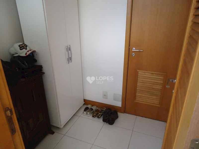 Apartamento à venda com 4 quartos, 152m² - Foto 20