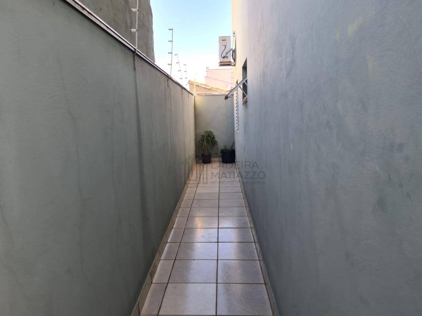 Casa à venda com 2 quartos, 120m² - Foto 15