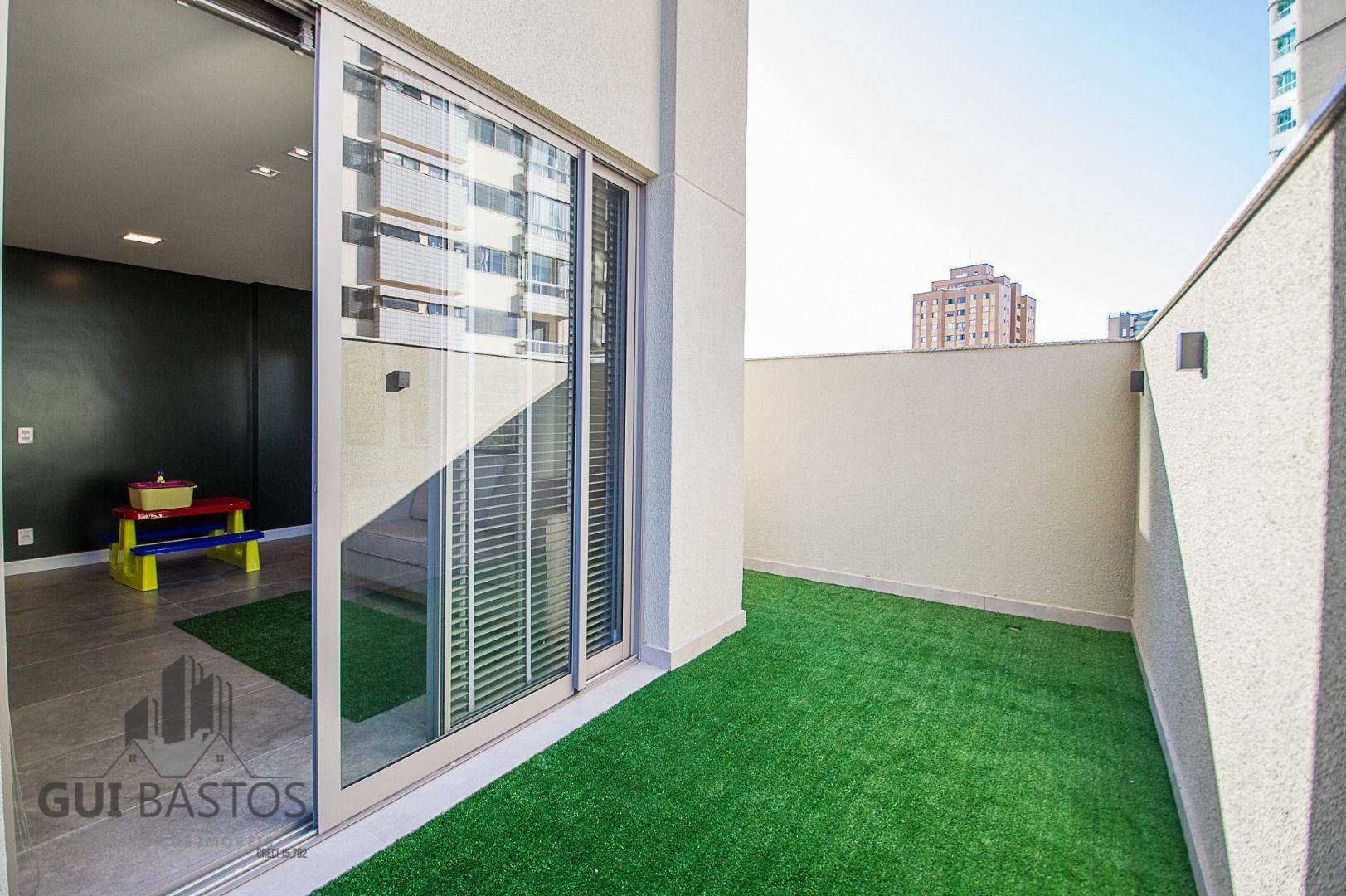 Apartamento à venda com 3 quartos, 200m² - Foto 9