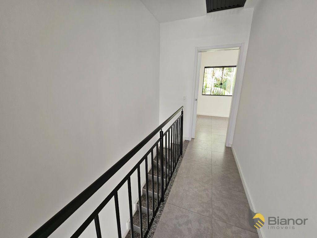 Casa à venda com 2 quartos, 83m² - Foto 11