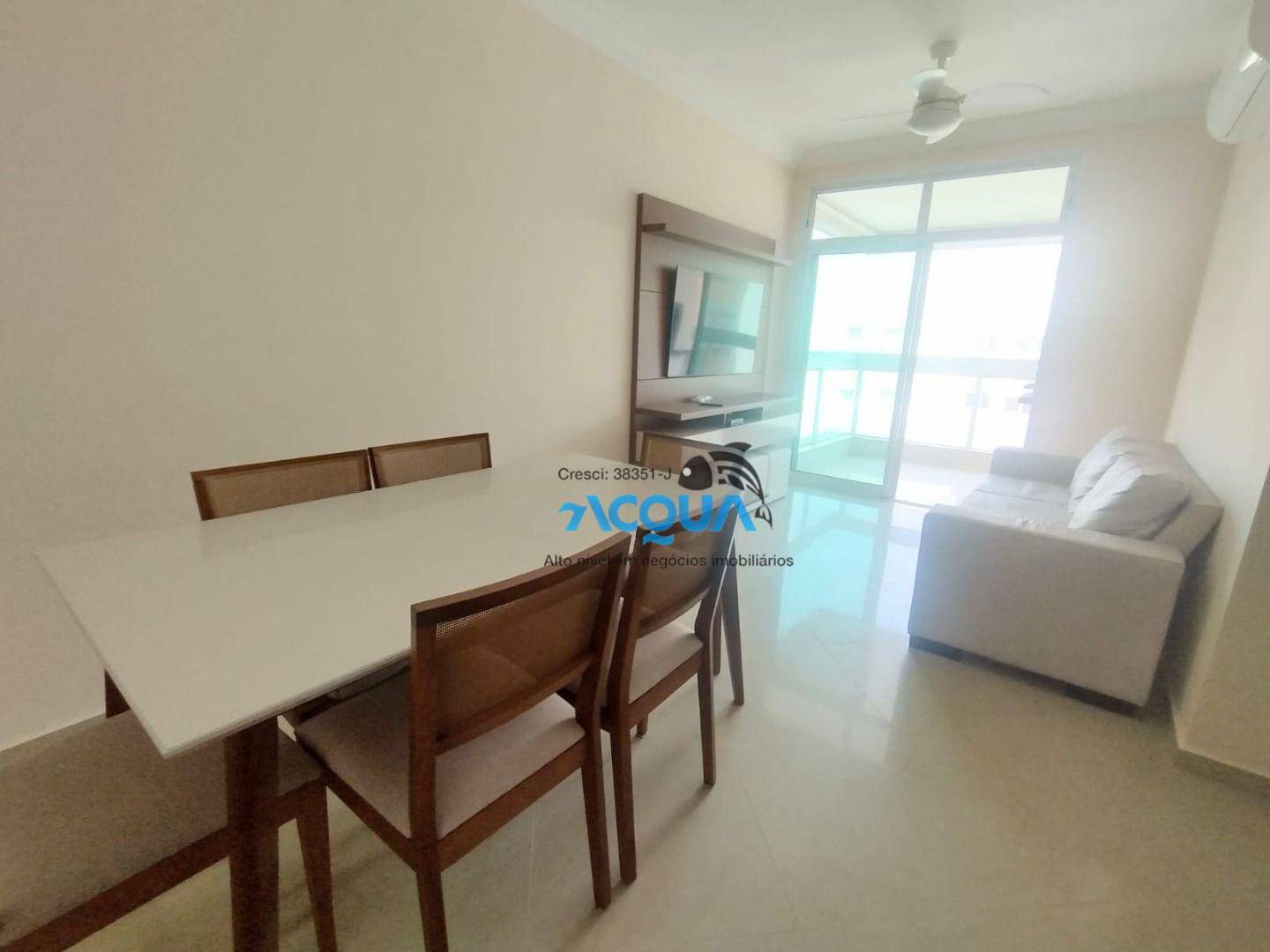 Apartamento à venda com 2 quartos, 85m² - Foto 2