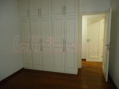 Apartamento para alugar com 4 quartos, 305m² - Foto 12