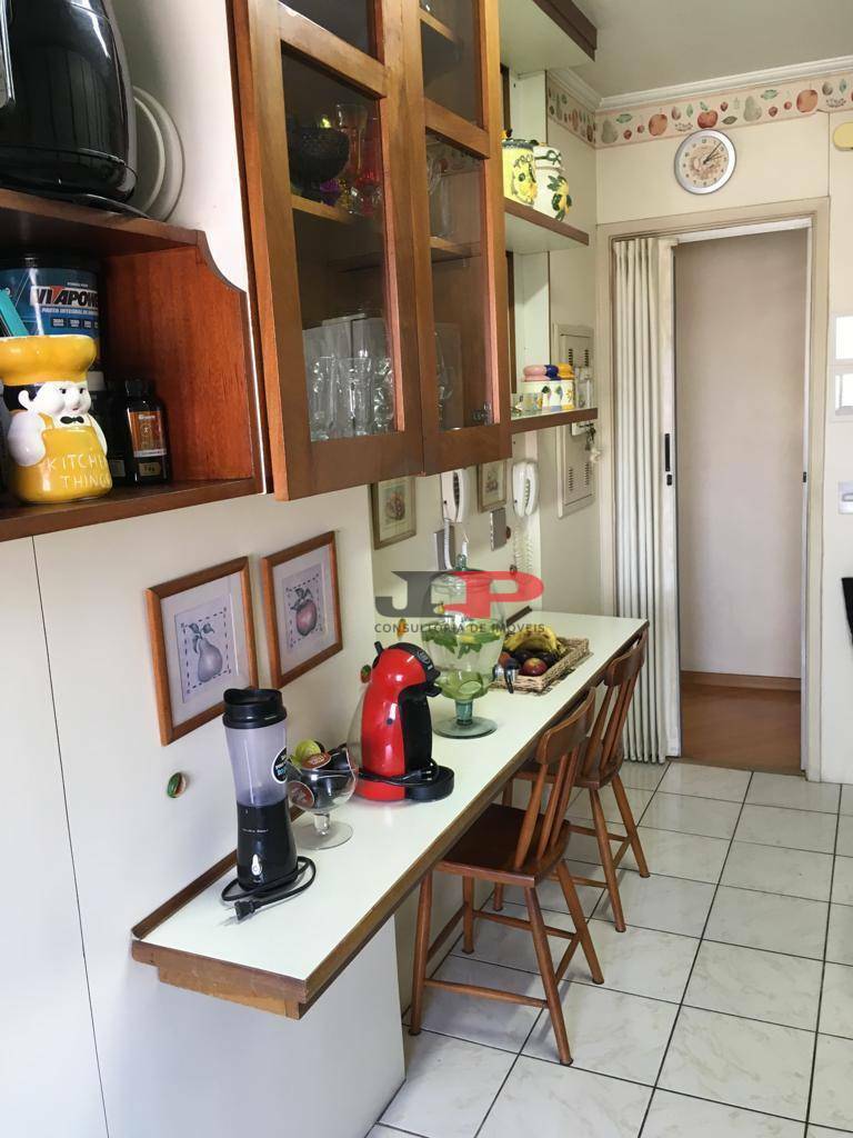 Apartamento à venda com 3 quartos, 79m² - Foto 7