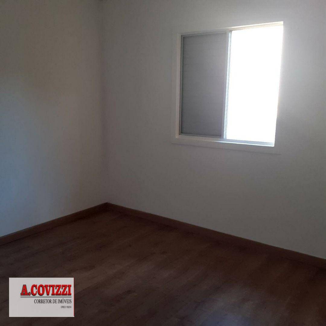 Apartamento à venda com 2 quartos, 63m² - Foto 4