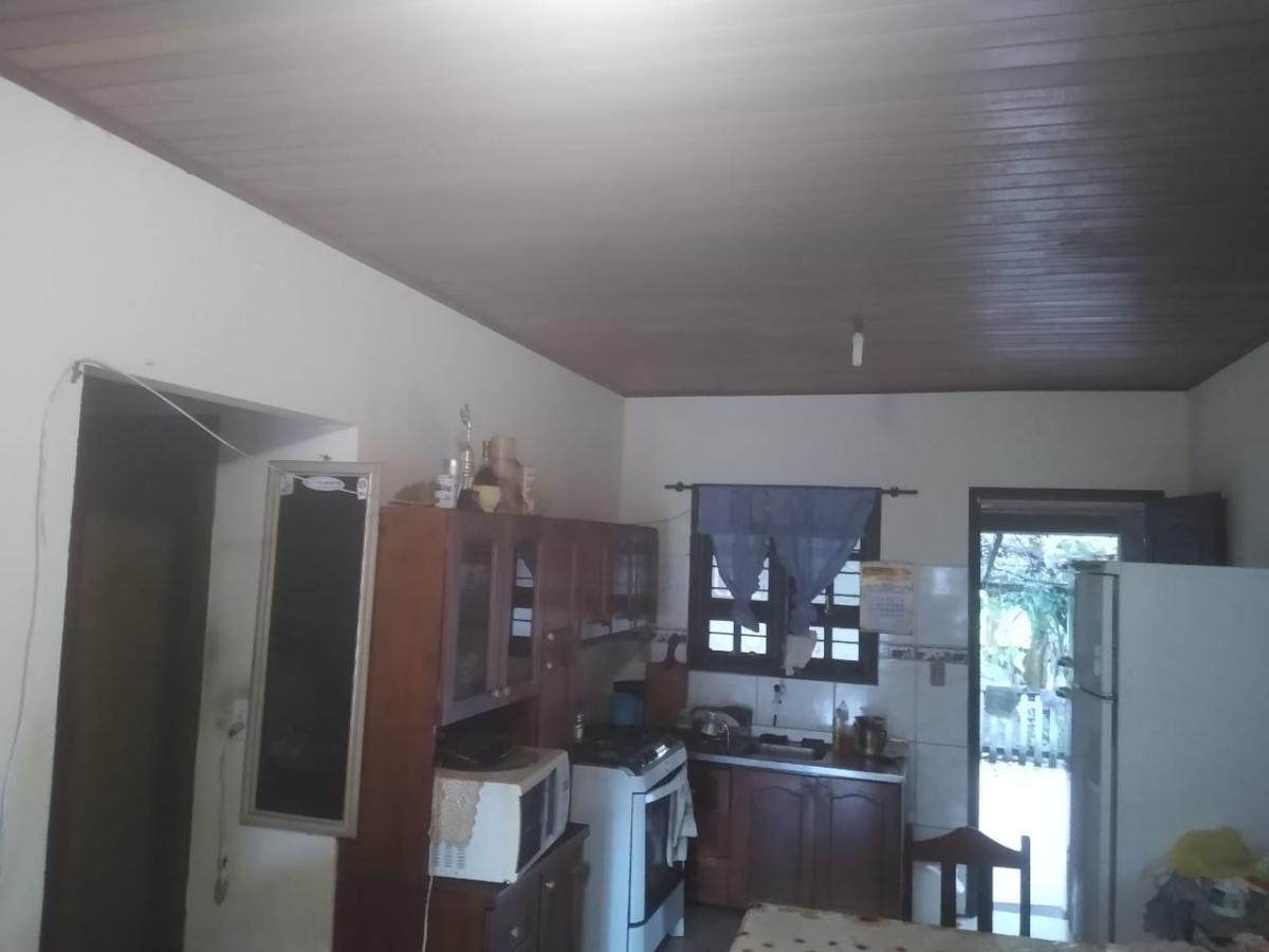 Casa à venda com 2 quartos, 300m² - Foto 8