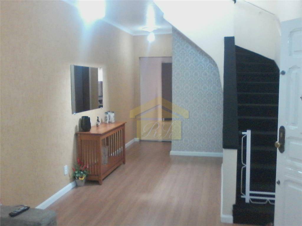 Sobrado à venda com 3 quartos, 170m² - Foto 2