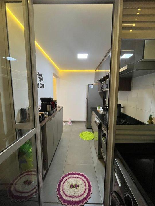 Apartamento à venda com 3 quartos, 71m² - Foto 4