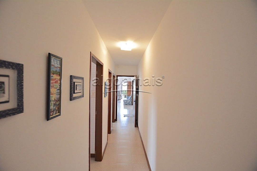 Casa à venda com 3 quartos, 180m² - Foto 12