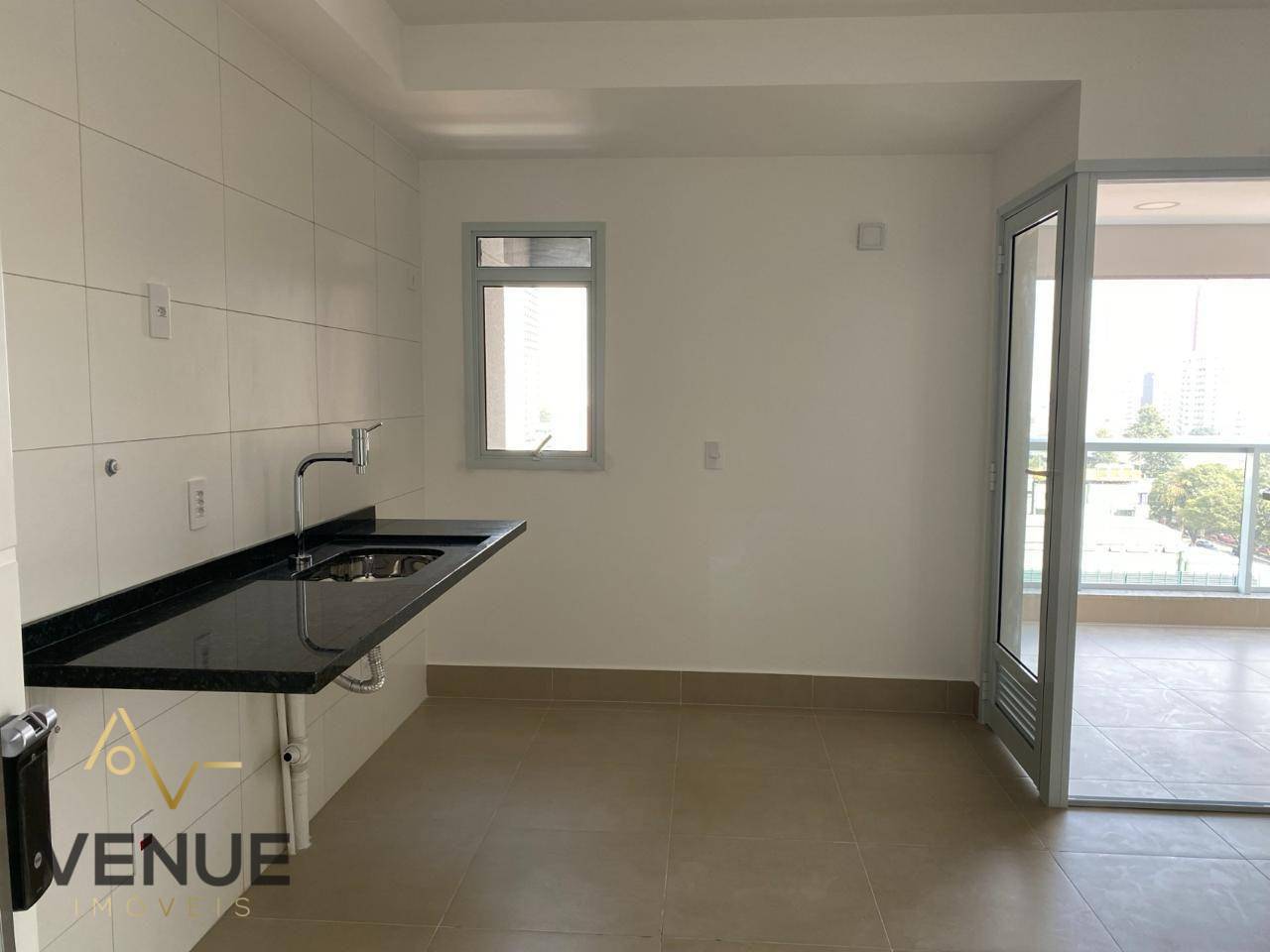 Apartamento à venda com 2 quartos, 66m² - Foto 6