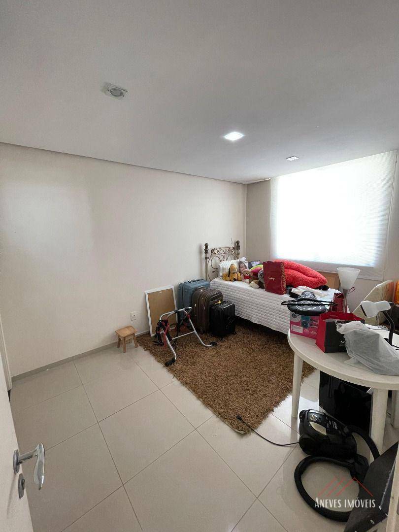 Casa de Condomínio à venda com 3 quartos, 215m² - Foto 17