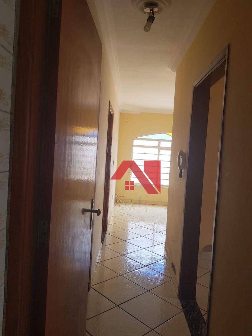 Casa à venda com 3 quartos, 137m² - Foto 2