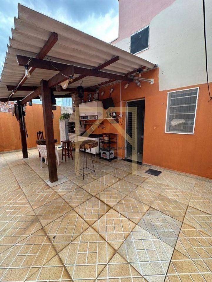 Casa de Condomínio à venda com 2 quartos, 100m² - Foto 2