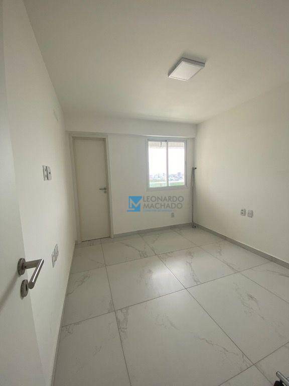 Apartamento à venda com 3 quartos, 158m² - Foto 14