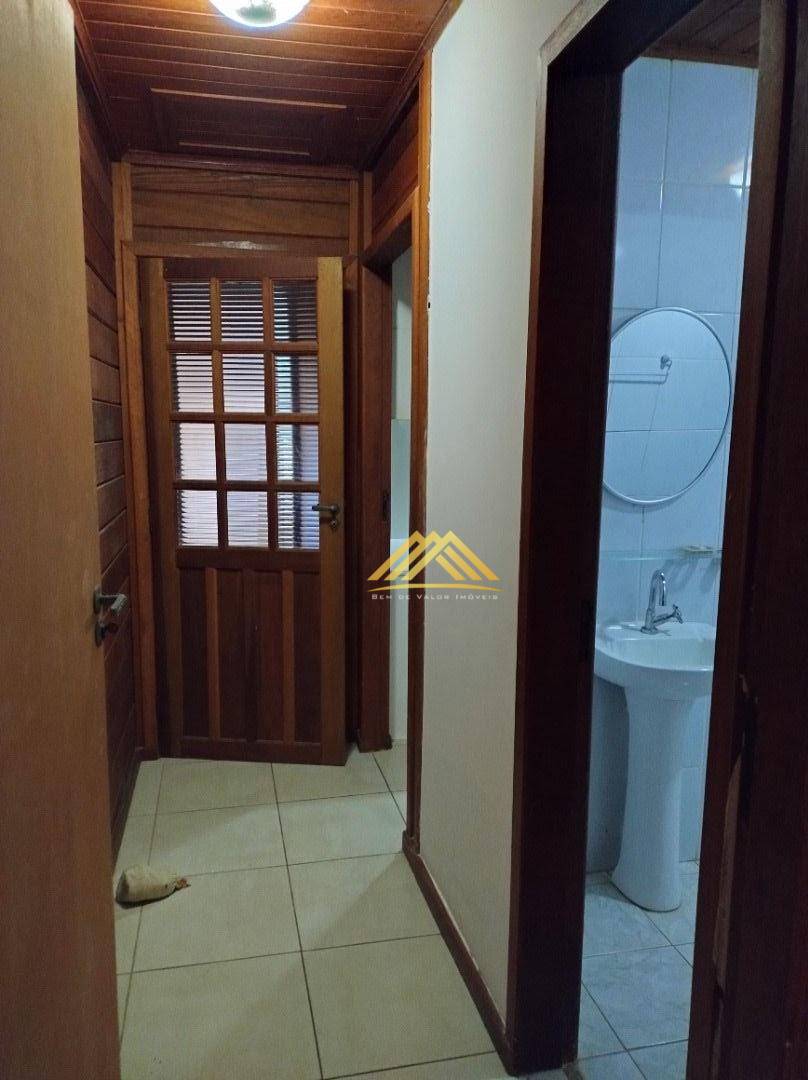 Casa à venda e aluguel com 3 quartos, 400m² - Foto 28