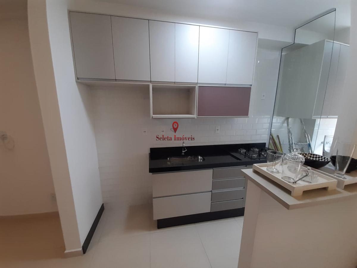 Apartamento à venda com 3 quartos, 73m² - Foto 7