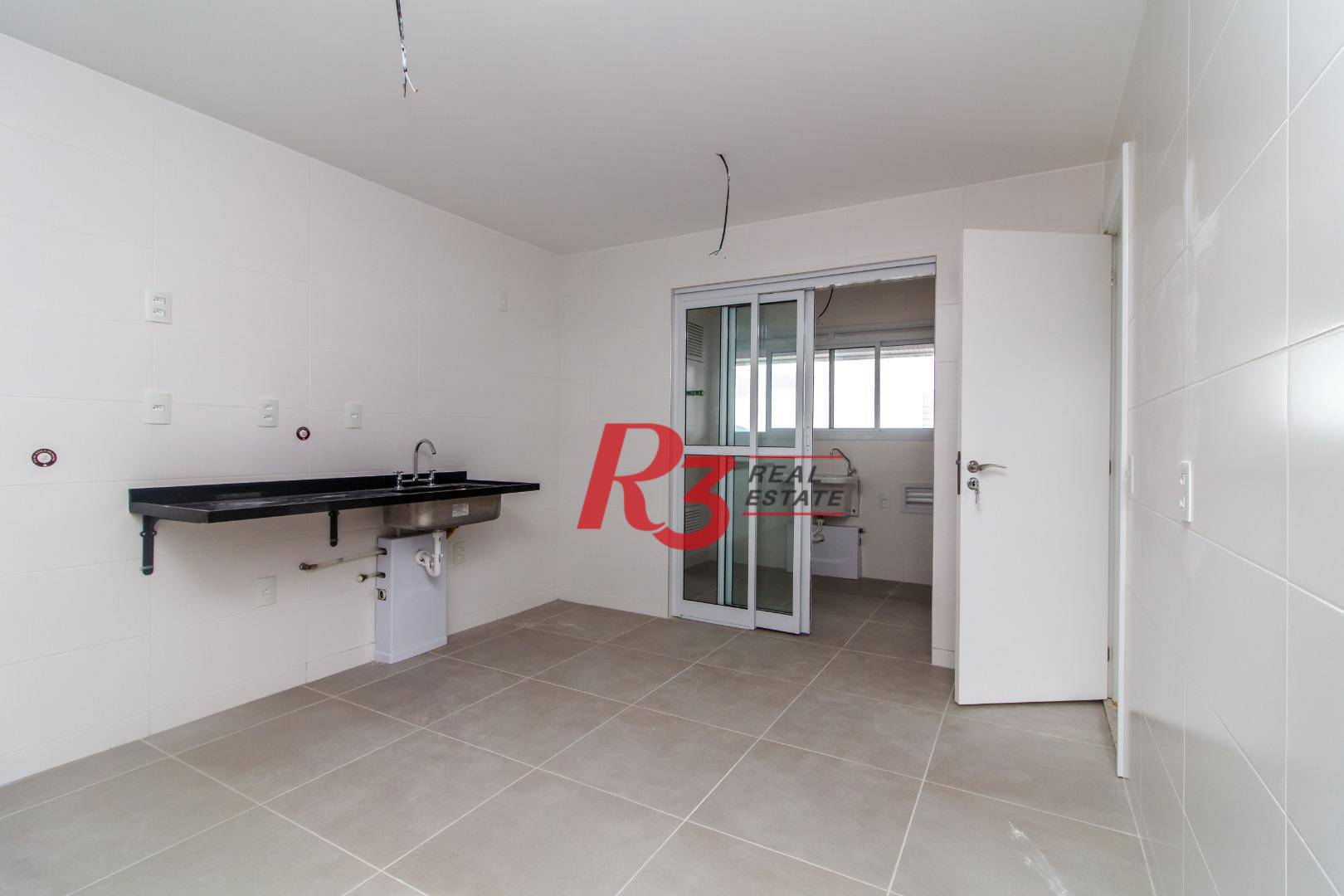 Apartamento à venda e aluguel com 3 quartos, 184m² - Foto 20