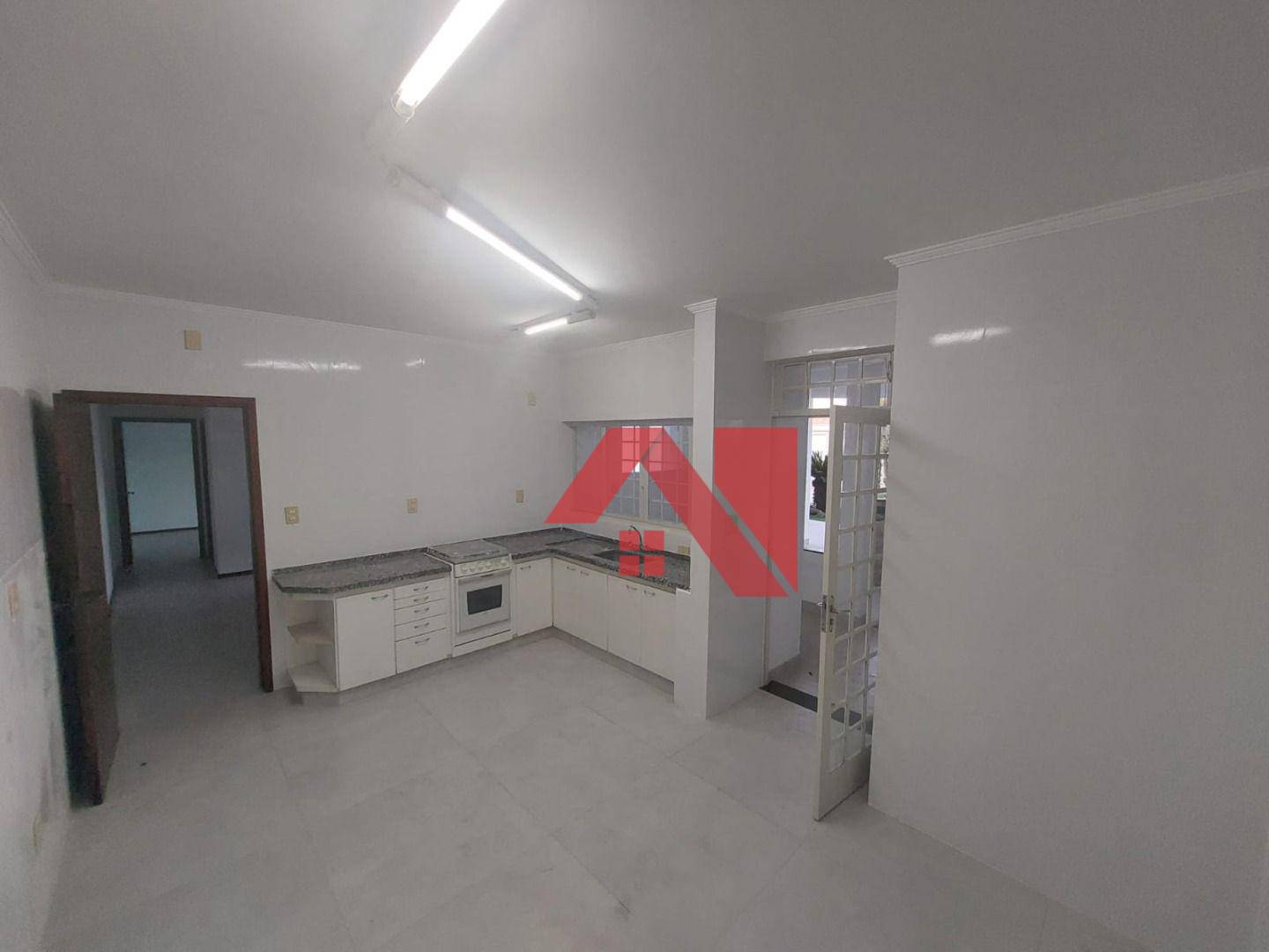 Sobrado para alugar com 2 quartos, 287m² - Foto 23