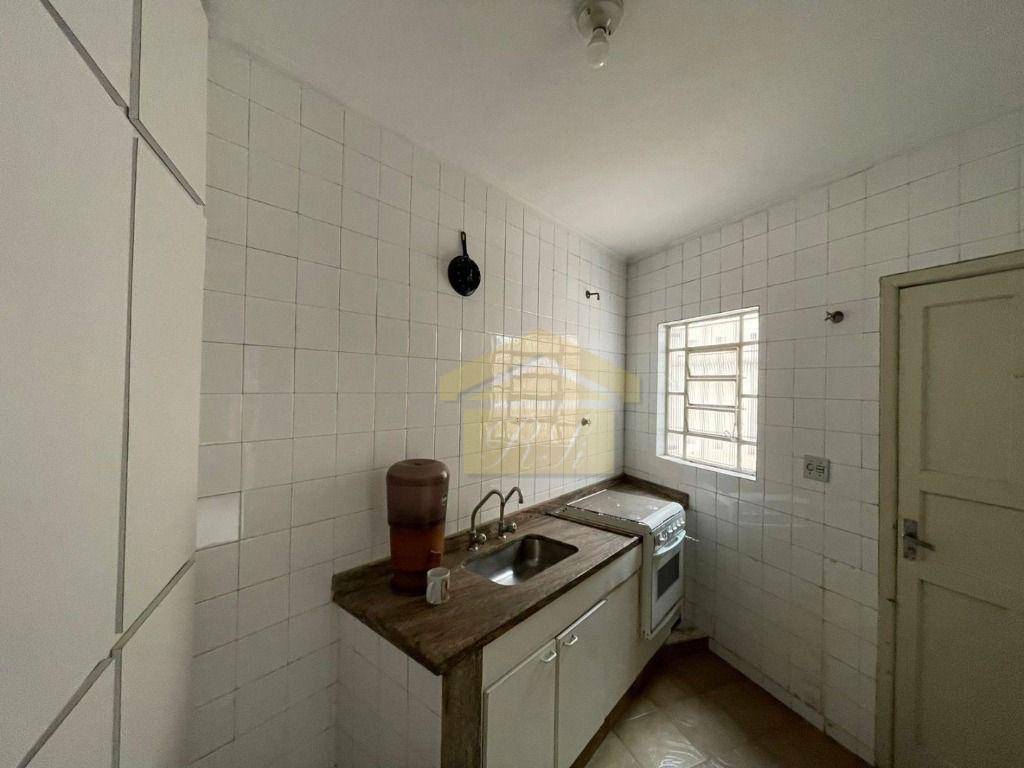 Casa à venda com 2 quartos, 82m² - Foto 5