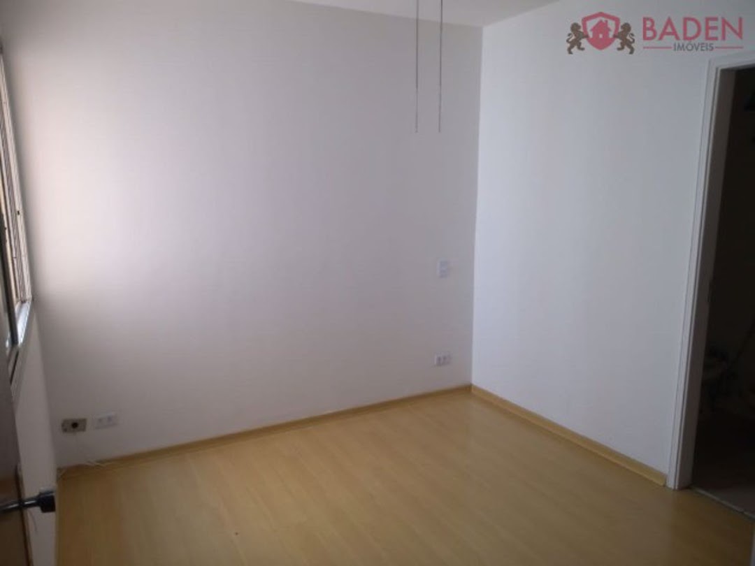 Apartamento à venda com 3 quartos, 105m² - Foto 15