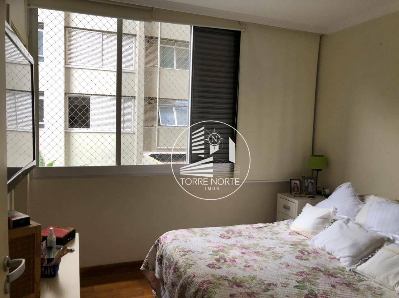 Apartamento à venda com 4 quartos, 248m² - Foto 11