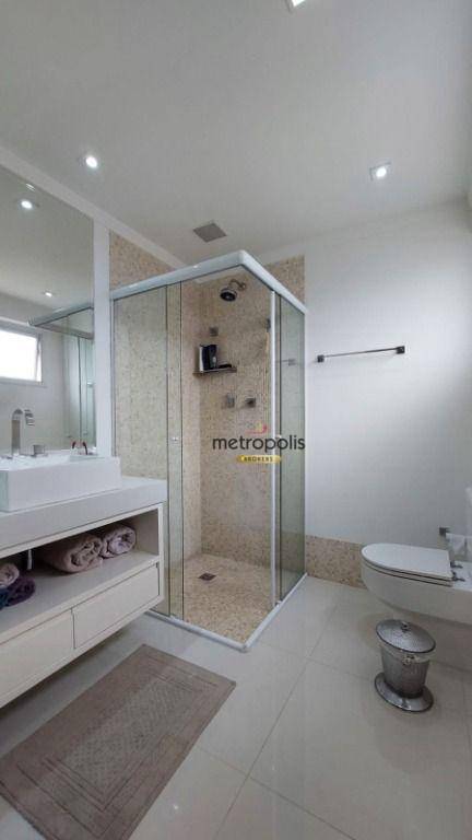 Apartamento à venda com 3 quartos, 242m² - Foto 23