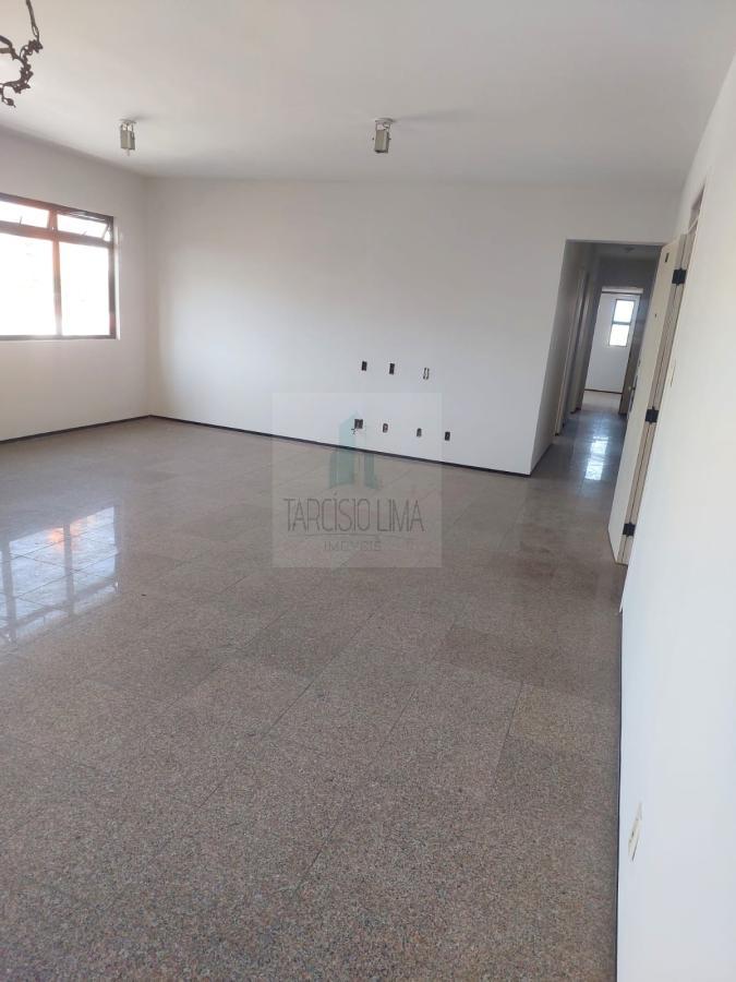 Apartamento à venda com 4 quartos, 134m² - Foto 20