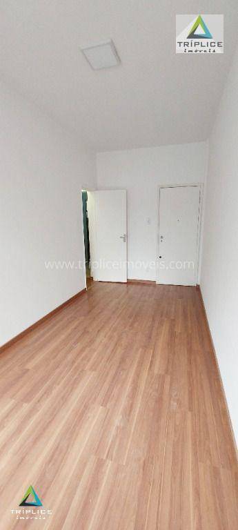 Apartamento à venda com 1 quarto, 41m² - Foto 4