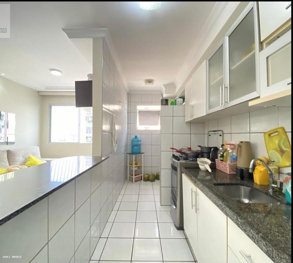 Apartamento à venda com 2 quartos, 64m² - Foto 17