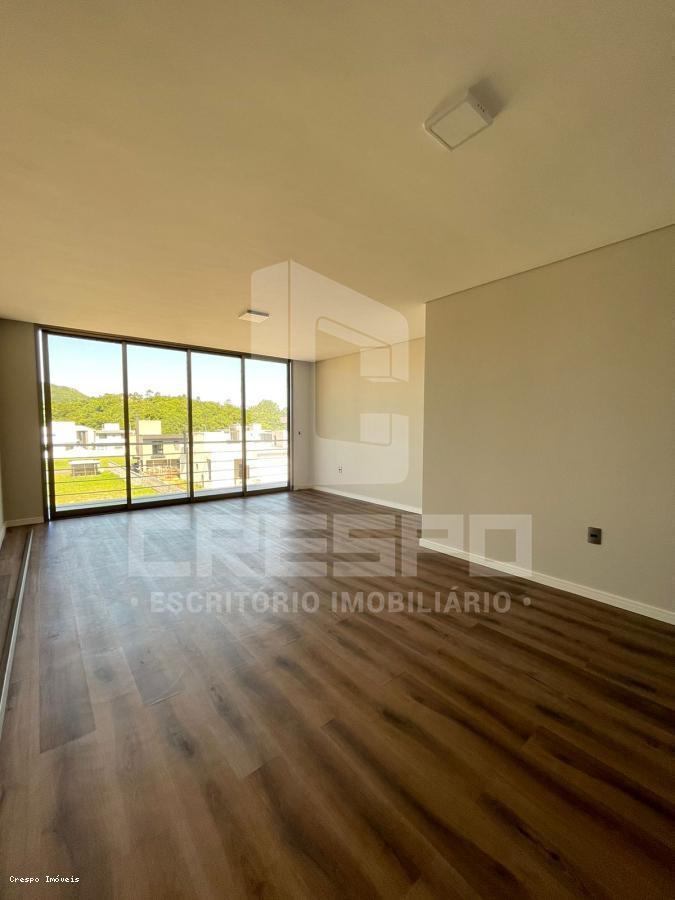 Casa de Condomínio à venda com 4 quartos, 250m² - Foto 12