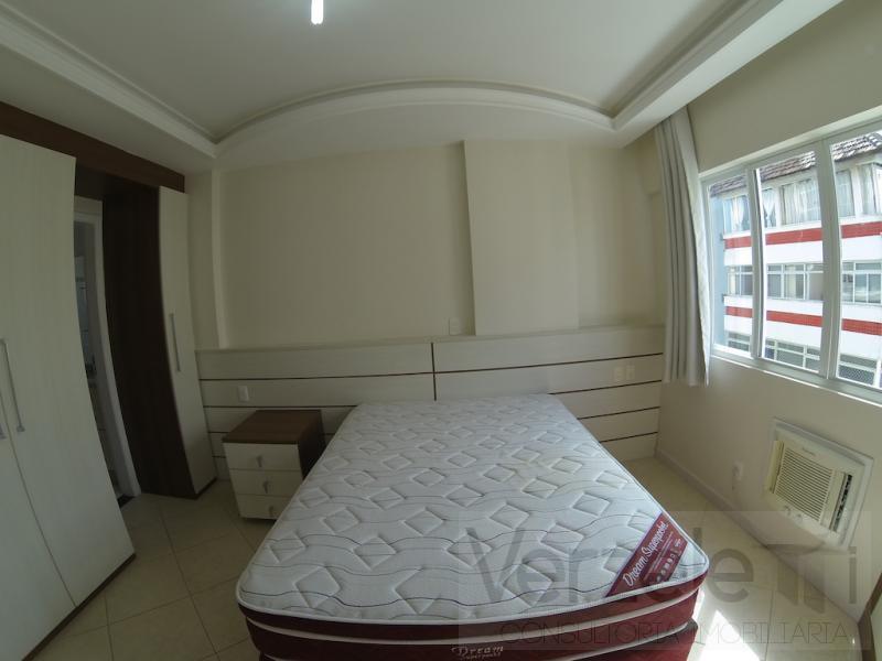 Apartamento à venda com 3 quartos, 127m² - Foto 25