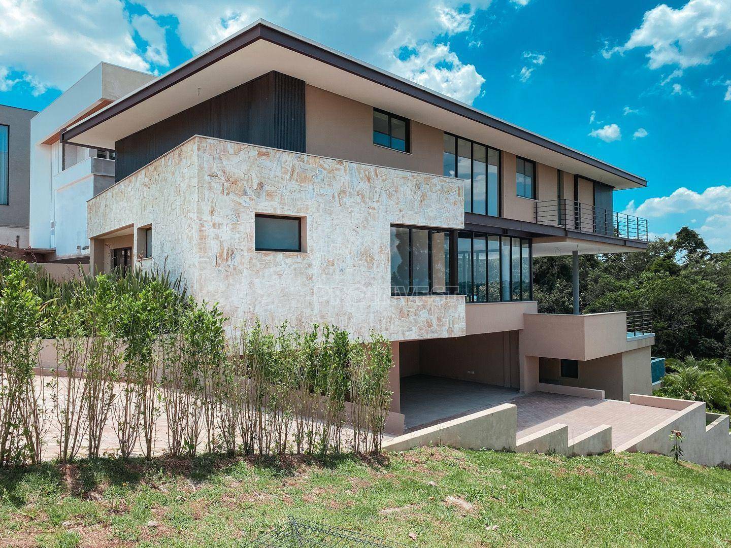 Casa de Condomínio à venda com 5 quartos, 649m² - Foto 2