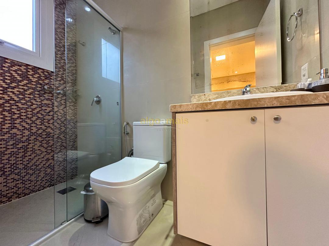 Casa de Condomínio à venda com 5 quartos, 287m² - Foto 25