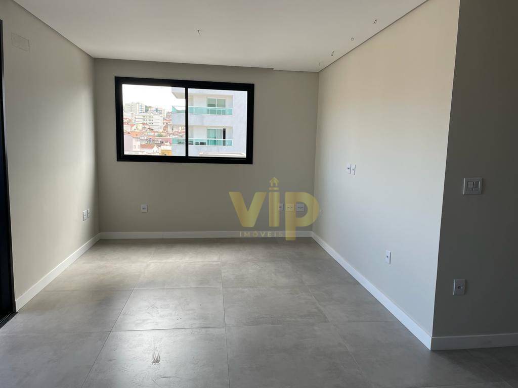 Apartamento à venda com 3 quartos, 124m² - Foto 2