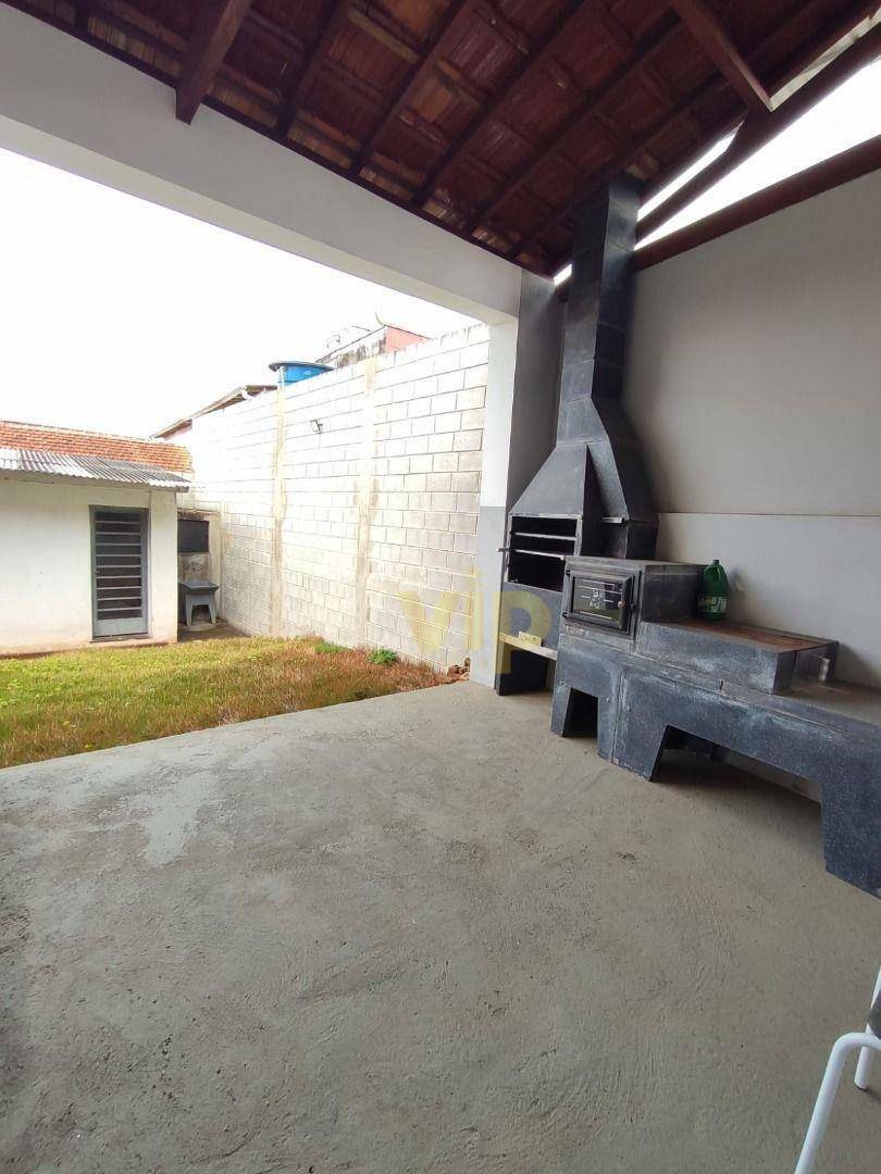 Casa à venda com 3 quartos, 170m² - Foto 17