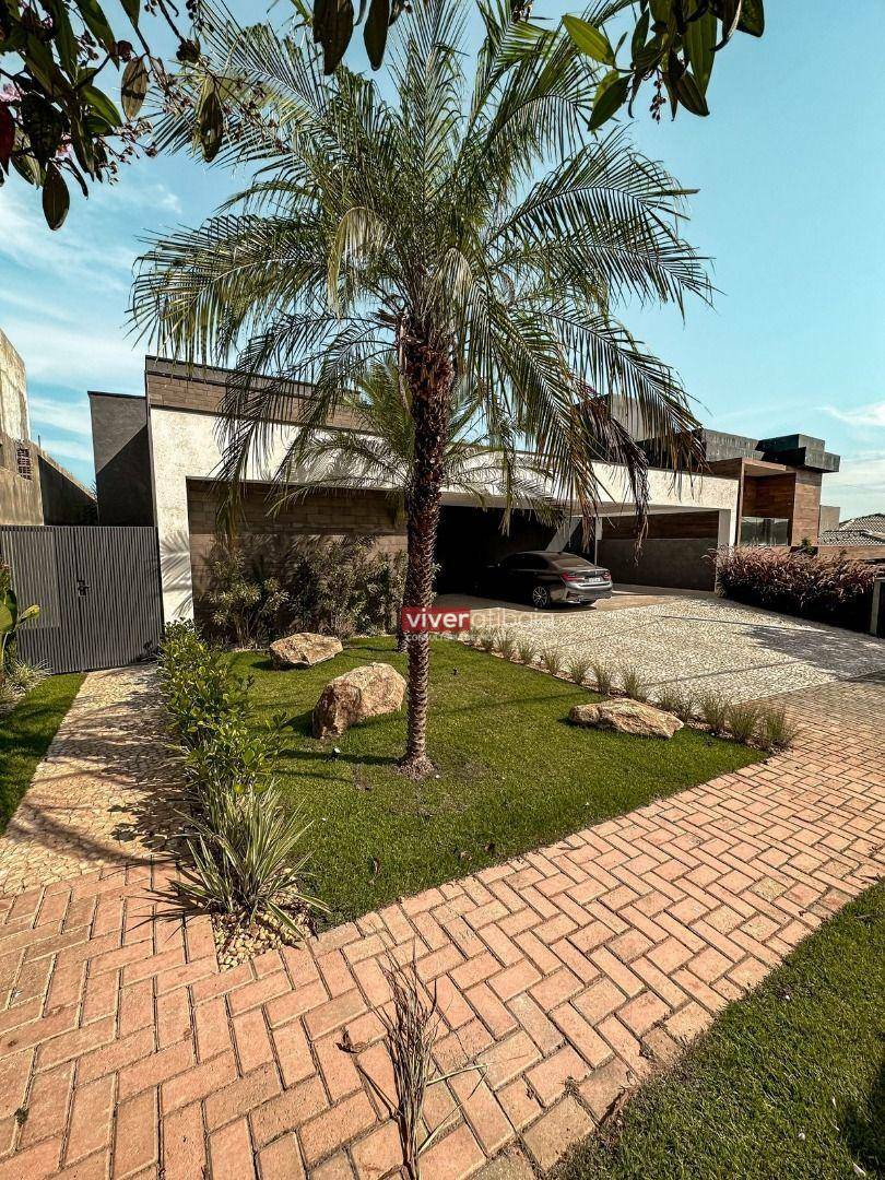 Casa de Condomínio à venda com 4 quartos, 320m² - Foto 3