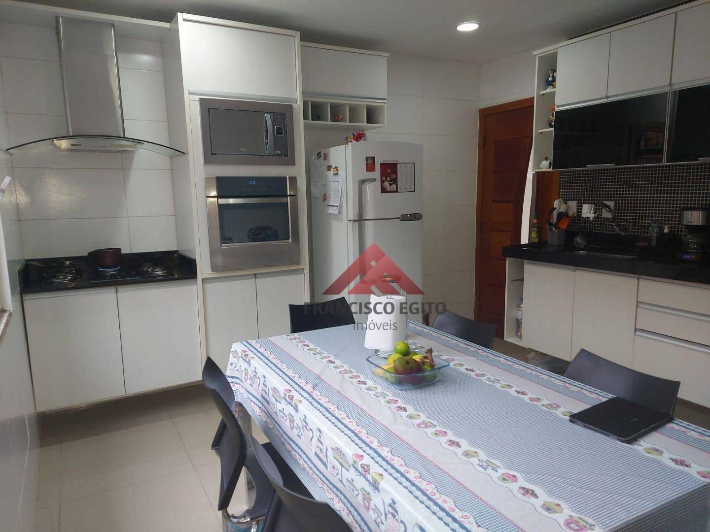 Casa à venda com 2 quartos, 242m² - Foto 16