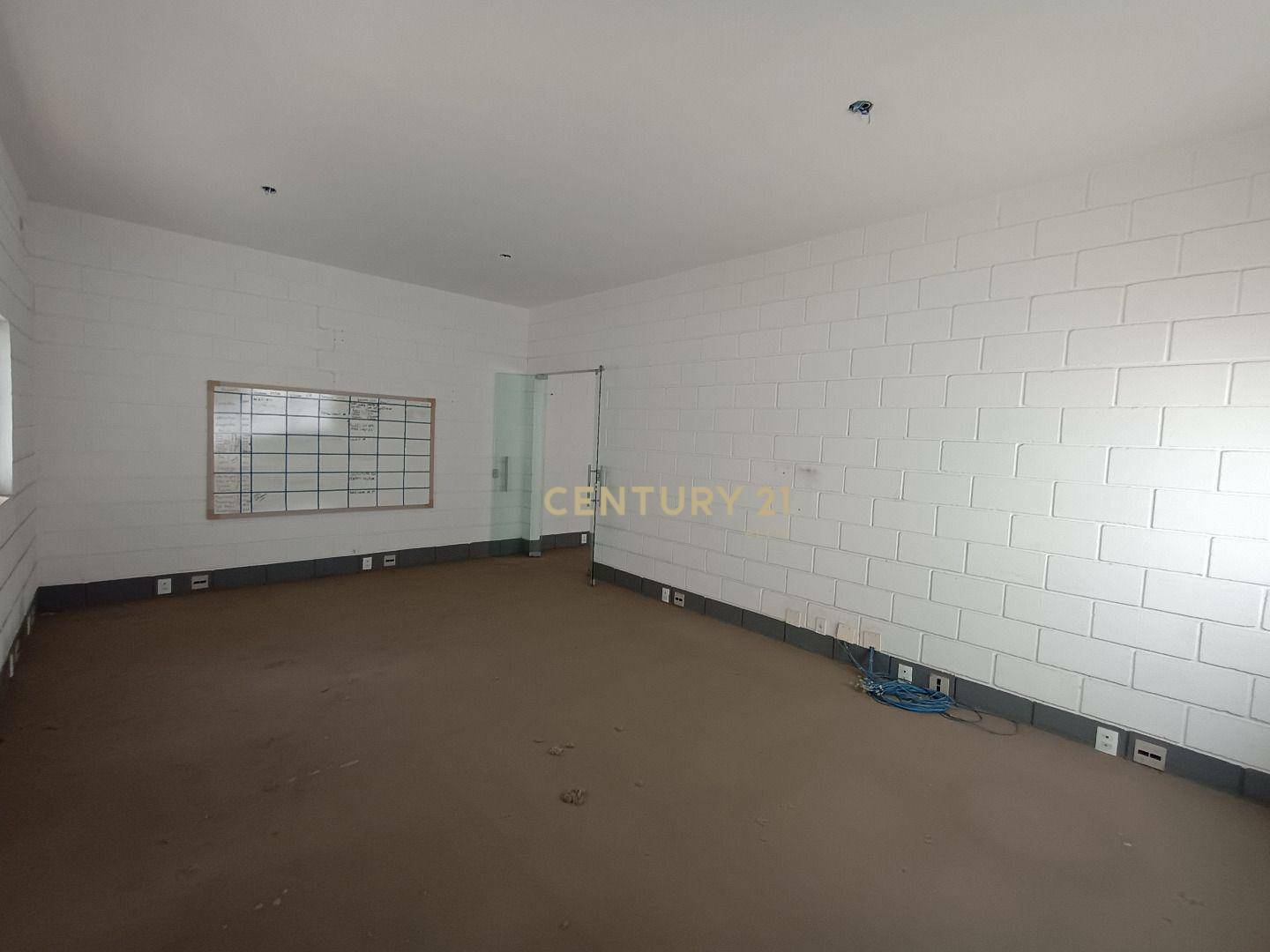 Casa para alugar, 2185m² - Foto 33