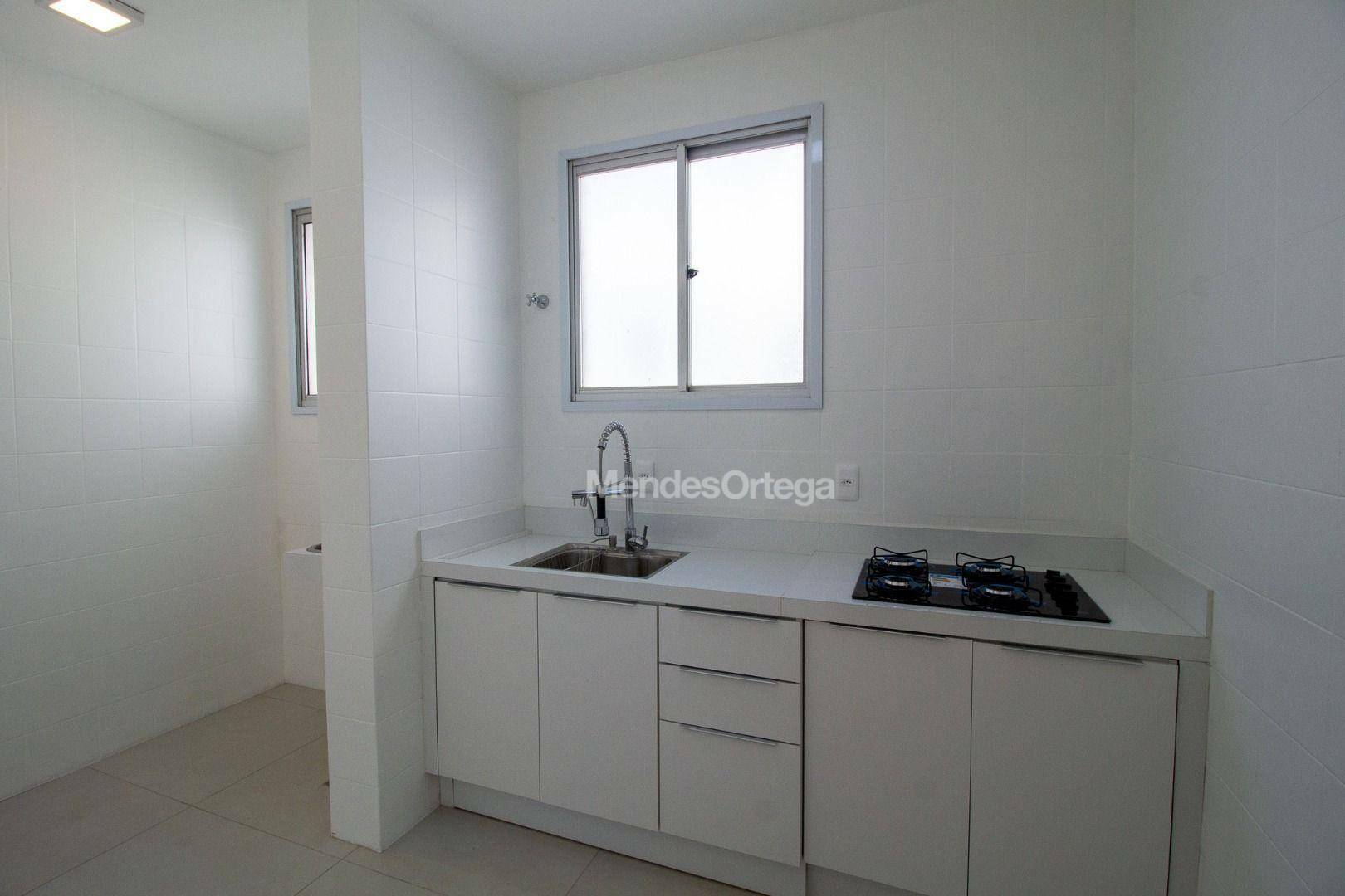 Apartamento à venda com 3 quartos, 70m² - Foto 12