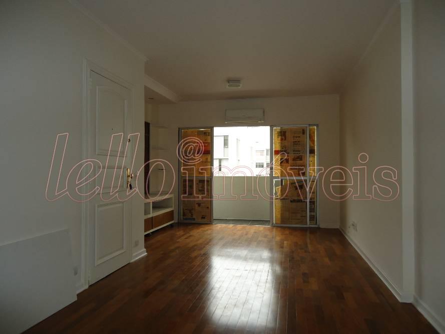 Apartamento para alugar com 3 quartos, 120m² - Foto 1