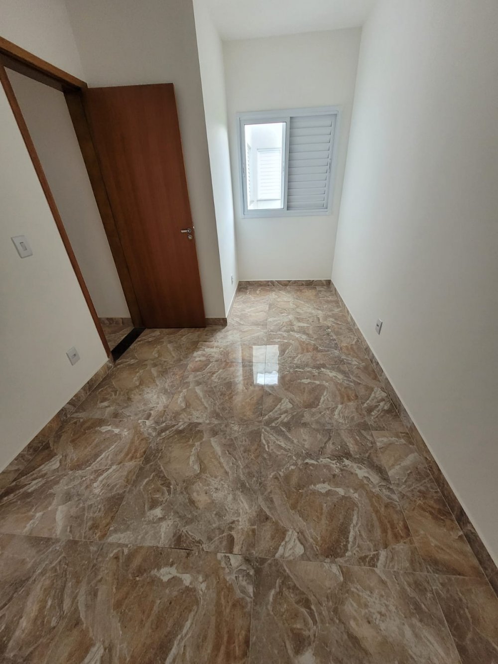 Apartamento à venda com 2 quartos, 58m² - Foto 11