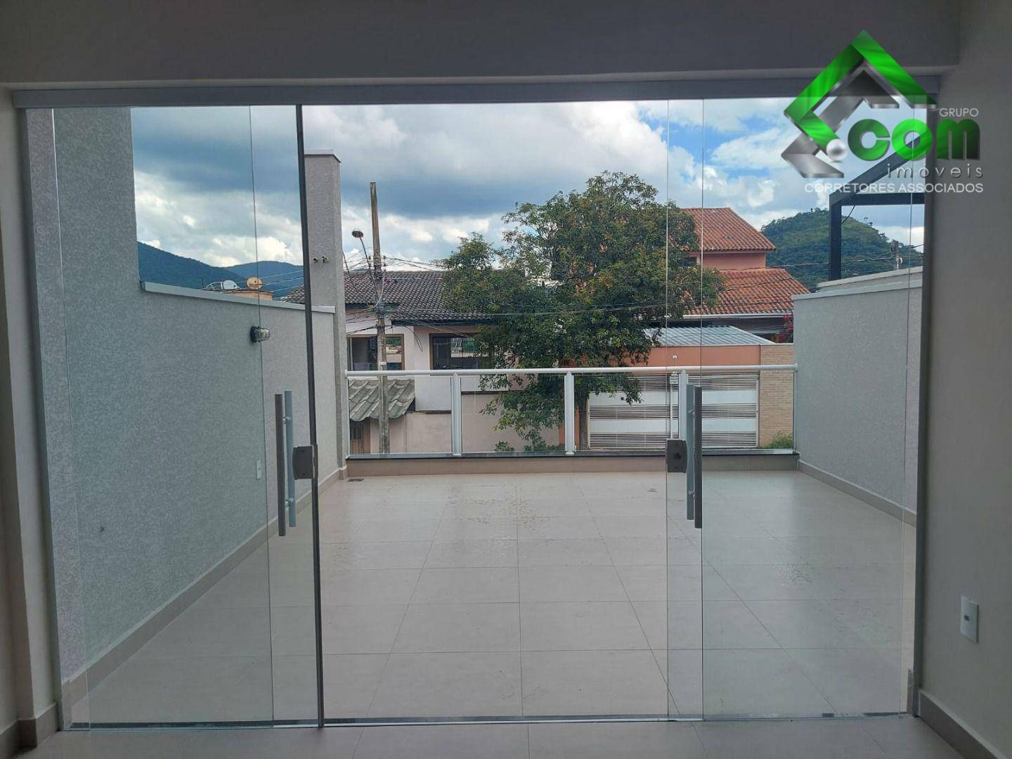 Casa à venda com 4 quartos, 133m² - Foto 16