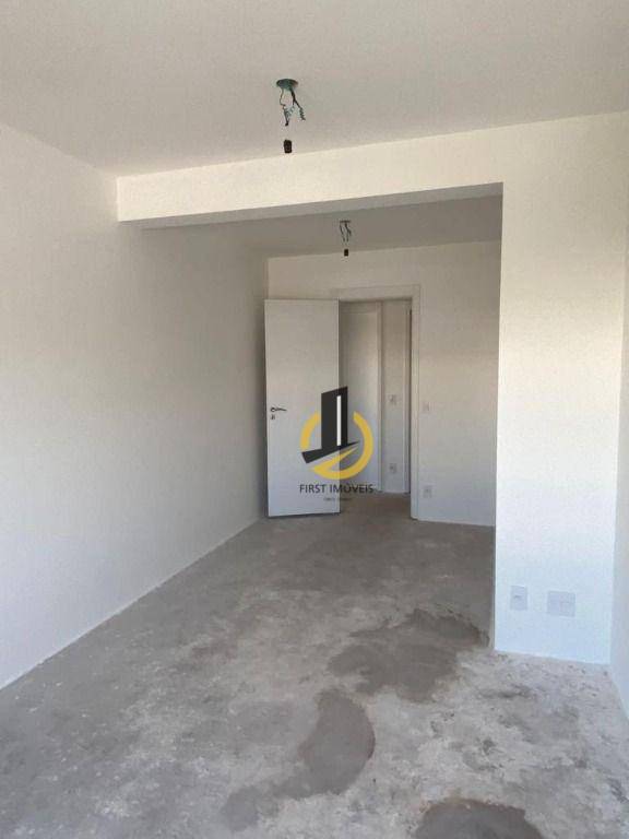 Apartamento à venda com 3 quartos, 147m² - Foto 15