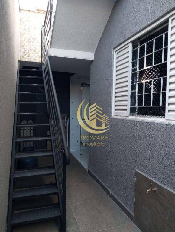 Sobrado à venda com 3 quartos, 120m² - Foto 2