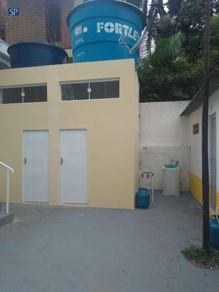 Casa à venda e aluguel com 15 quartos, 260m² - Foto 4