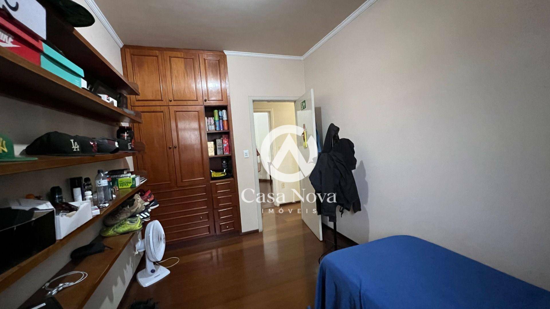 Apartamento à venda com 3 quartos, 182m² - Foto 30